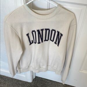 London Graphic White Sweatshirt